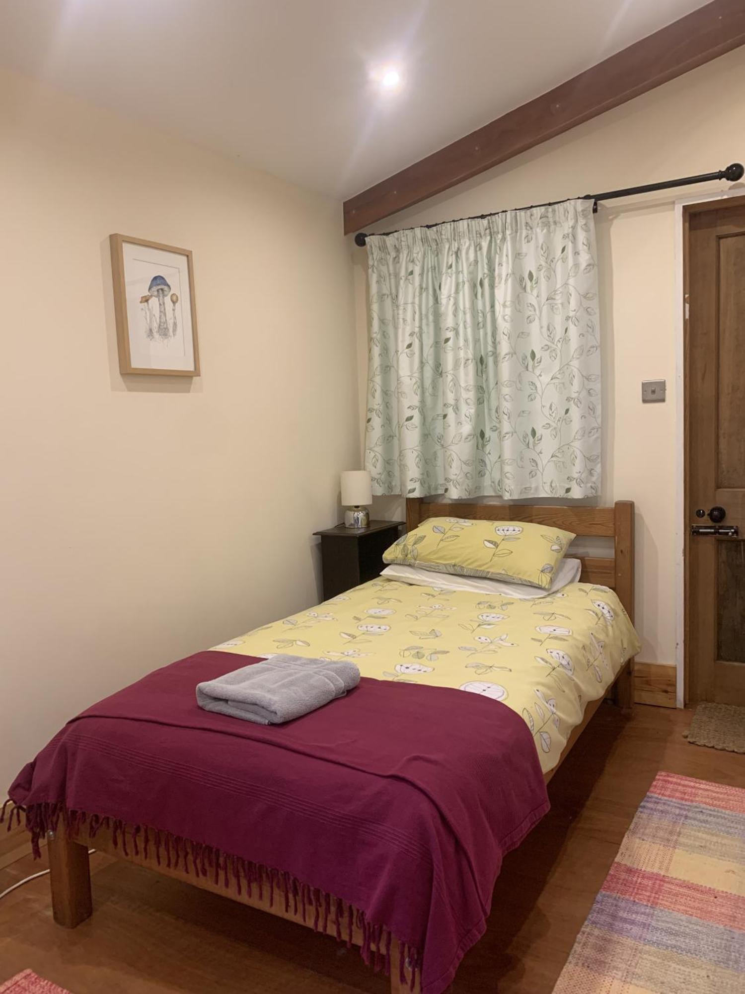 Ceridwen Glamping, Double Decker Bus And Yurts Hotel Llandysul Exterior foto